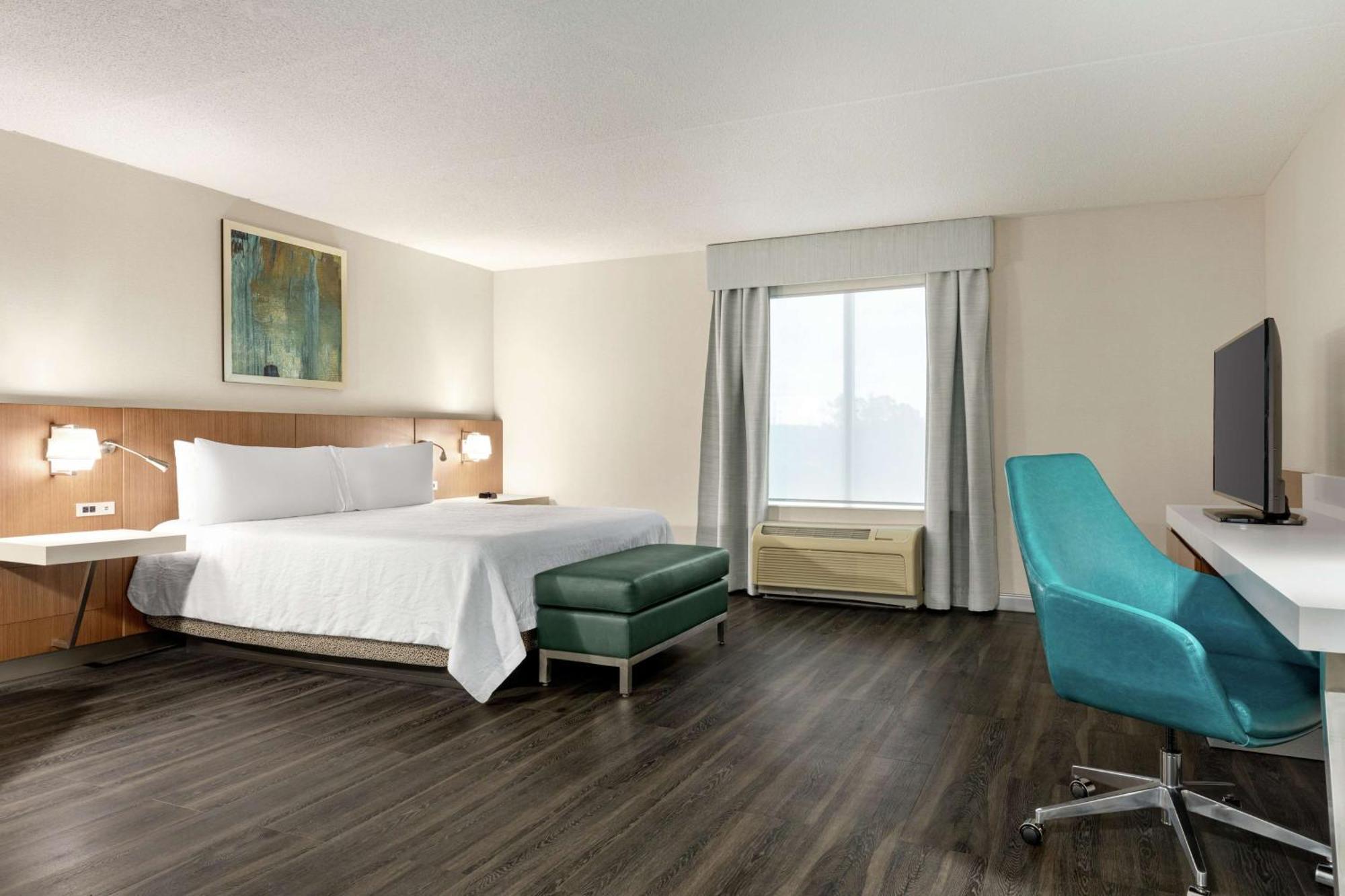 Hilton Garden Inn Kitchener/Кеймбридж Екстериор снимка